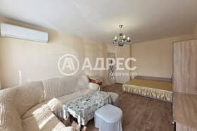Продава 1-СТАЕН град София, Надежда 3 129 990 € 254 238.34 лв.