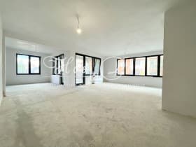 Продава 4-СТАЕН град София, Бъкстон 409 000 € 799 934.47 лв.