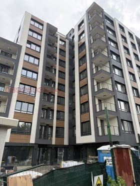 Продава 2-СТАЕН град София, Младост 1А 192 999 € 377 473.23 лв.