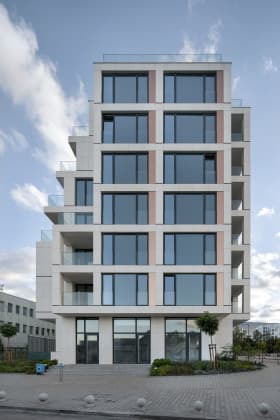 Продава 3-СТАЕН град София, Хладилника 620 500 € 1 213 592.52 лв.