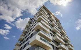 Продава 4-СТАЕН град София, Полигона 483 333 € 945 317.18 лв. Цената е без ДДС