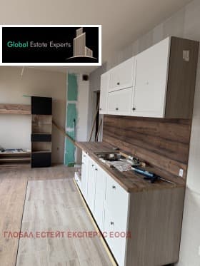 Продава 2-СТАЕН град София, Света Троица 190 269 € 372 133.82 лв.