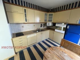 Продава 2-СТАЕН град София, Сухата река 155 000 € 303 153.65 лв.