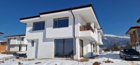 Продава КЪЩА град София, с. Бистрица 330 000 € 645 423.90 лв. Цената е без ДДС
