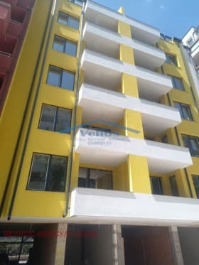 Продава 3-СТАЕН град София, Хиподрума 307 400 € 601 222.14 лв.