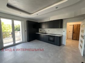 Продава 2-СТАЕН град София, Център 250 362 € 489 665.51 лв.