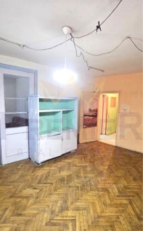 Продава 4-СТАЕН град София, Лозенец 430 000 € 841 006.90 лв.
